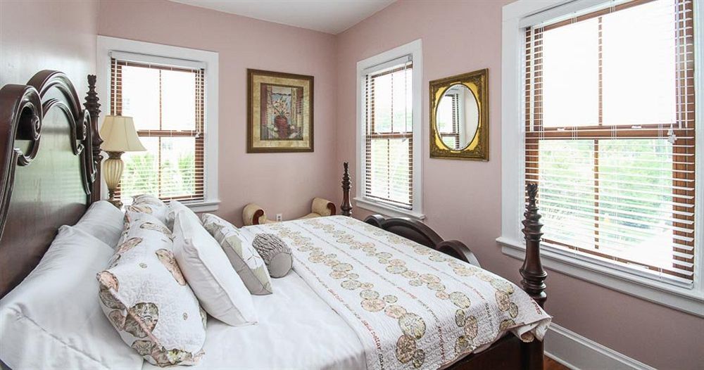 Surf Song Bed & Breakfast Tybee Island Exterior photo