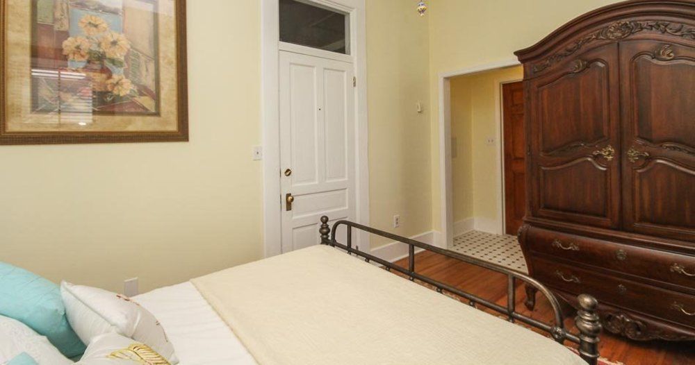 Surf Song Bed & Breakfast Tybee Island Exterior photo
