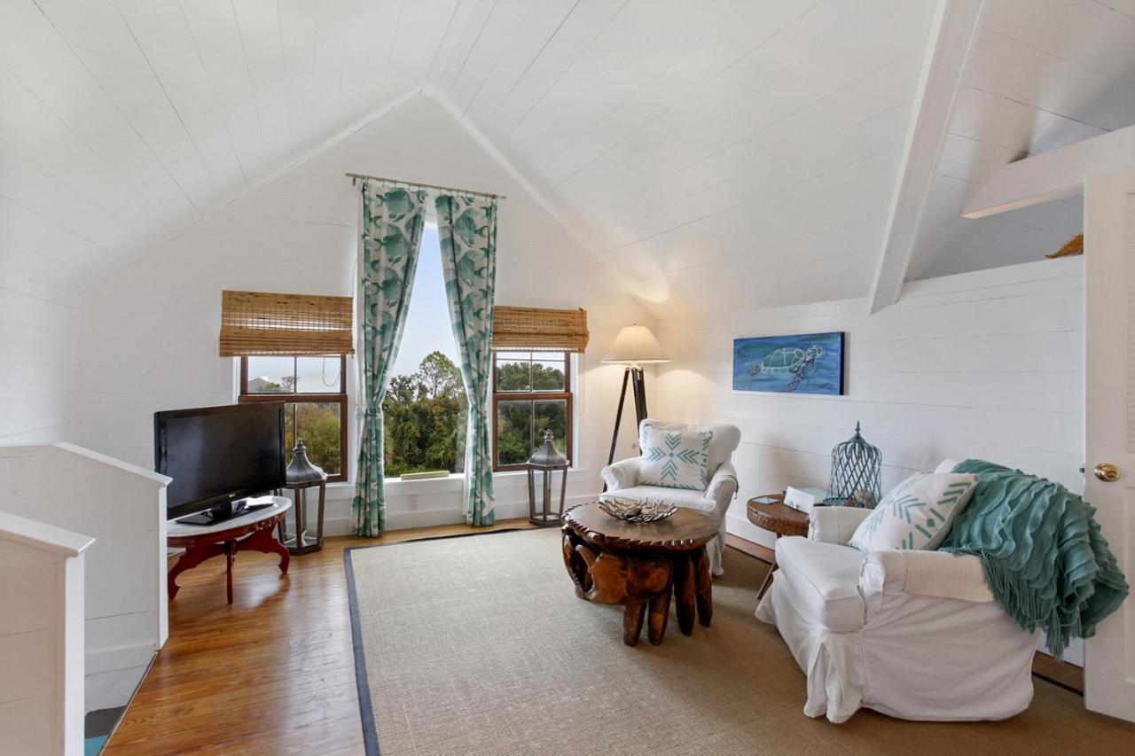Surf Song Bed & Breakfast Tybee Island Exterior photo