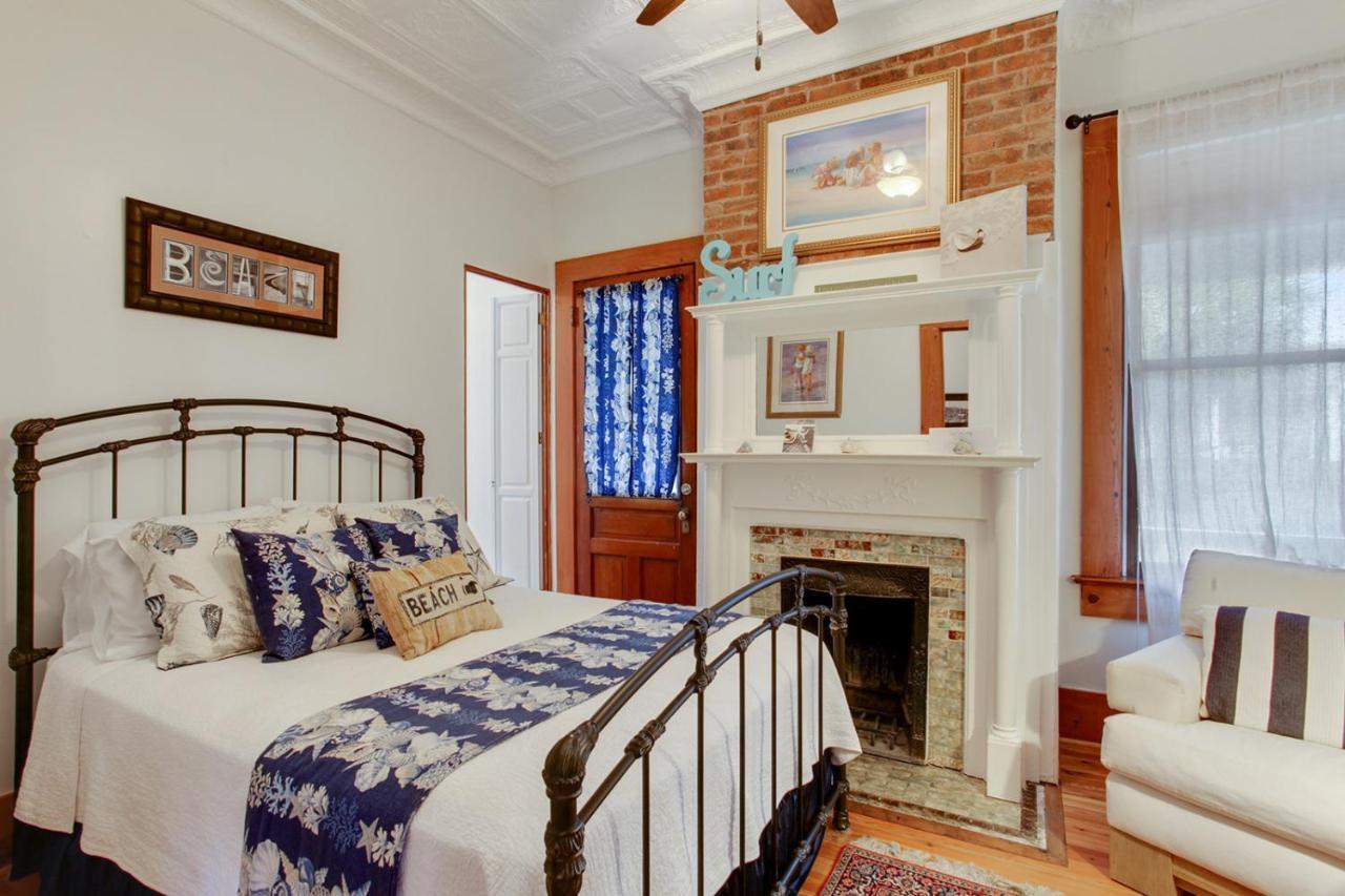 Surf Song Bed & Breakfast Tybee Island Exterior photo